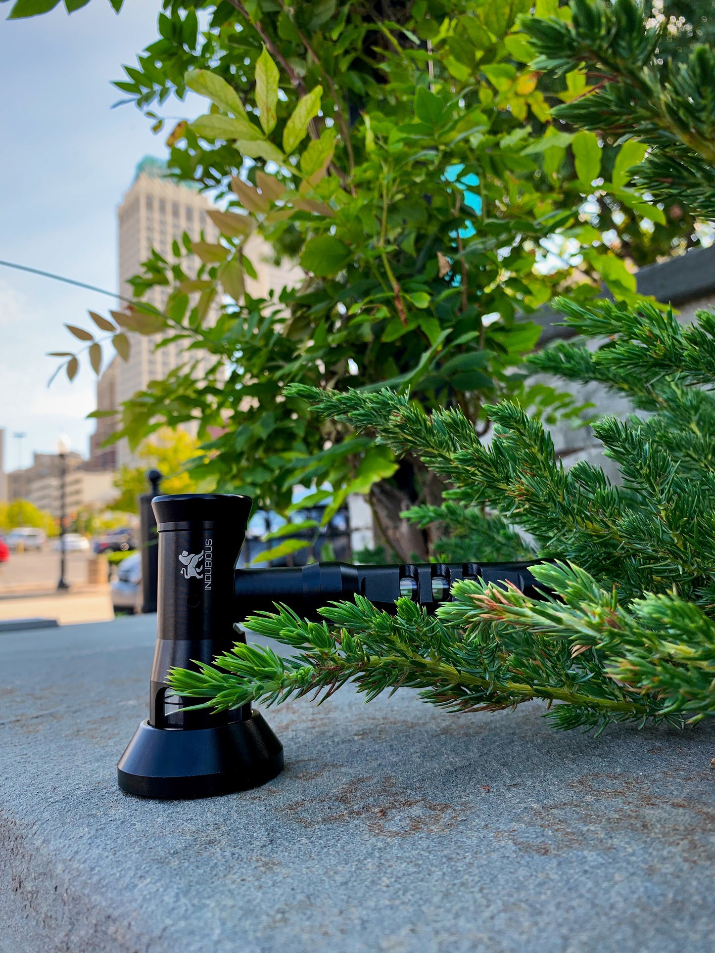 INDUBIOUS Bubbler Water Pipe with Stand. Aircaft grade Aluminum hand pipe with glass bowl, stem and reservoir.