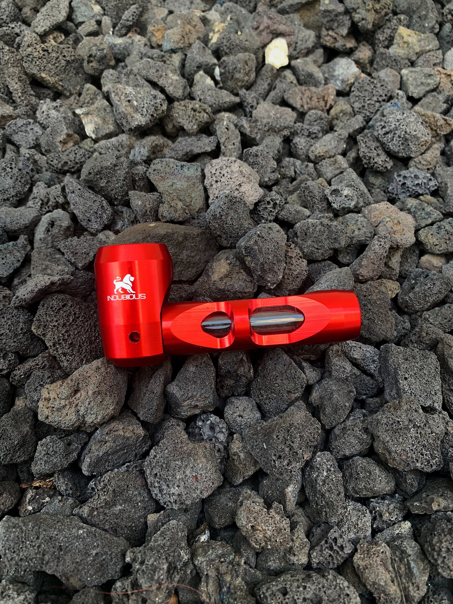 metal smoking pipe with glass bowl, glass stem, screen and o-rings. Durable hand pipe. Portable pocket pipe. Red pipe. Smoking pipe for him or her. Luxurious hand pipe. Futuristic metal pipe. INDUBIOUS